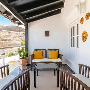 casa-los-caideros.in-canary-islands.com/